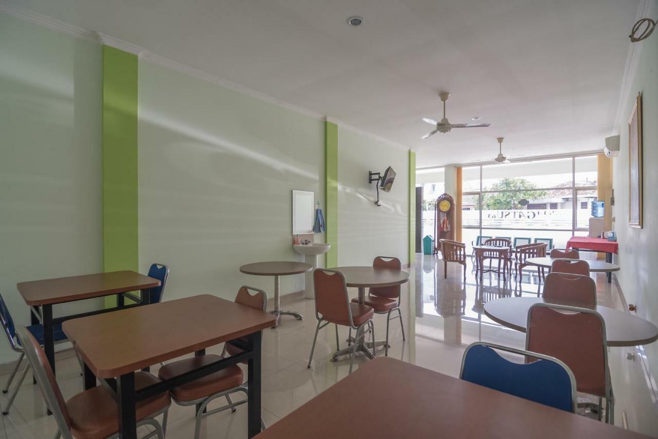 Reddoorz At Gatot Subroto Lampung Hotell Bandar Lampung Eksteriør bilde